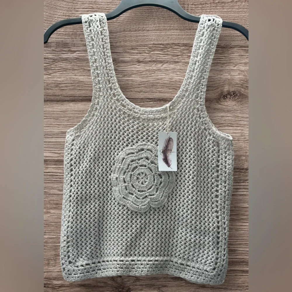 NWT Jessica Simpson Crochet Knit Cream Beige Boho Tank Flower Detail Size XS - Picture 2 of 9
